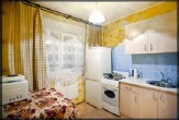Квартира на сутки в Кемерово на улице Дзержинского,6 расположена в лучшем районе города.